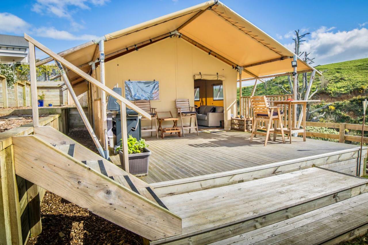 Country Retreat Glamping Hotel New Plymouth Exterior photo